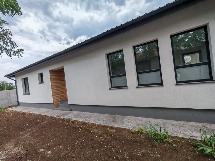 PROMO-  Casa parter 4 camere, terasa acoperita, 5 min STV- Berceni - 3