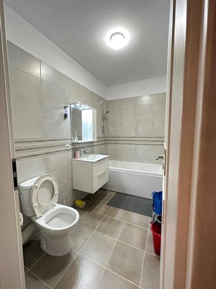 Garsoniera in zona Metrou Berceni str Biruintei - 5