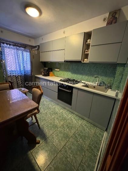Vând apartament 2 camere, Suceava cartier Burdujeni