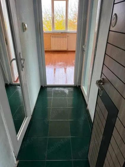 Garsoniera cu vedere la Portul Constan?a Zona Far - 2