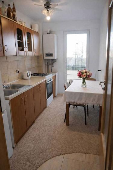 De vanzare apartament 1 camera zona Fsega - 4