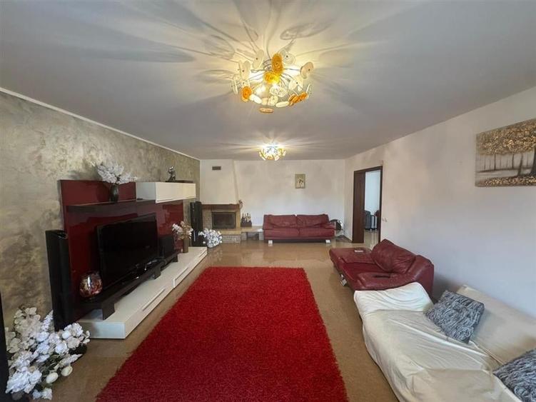 Casa Focsani, zona LIDL centru-str Alecu Russo, 485 mp teren ,casa P+1+M - 10