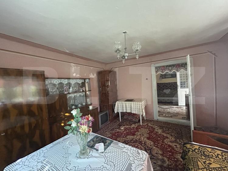 Casă individuală cu 4 camere cu Teren 700 Mp în Bunești