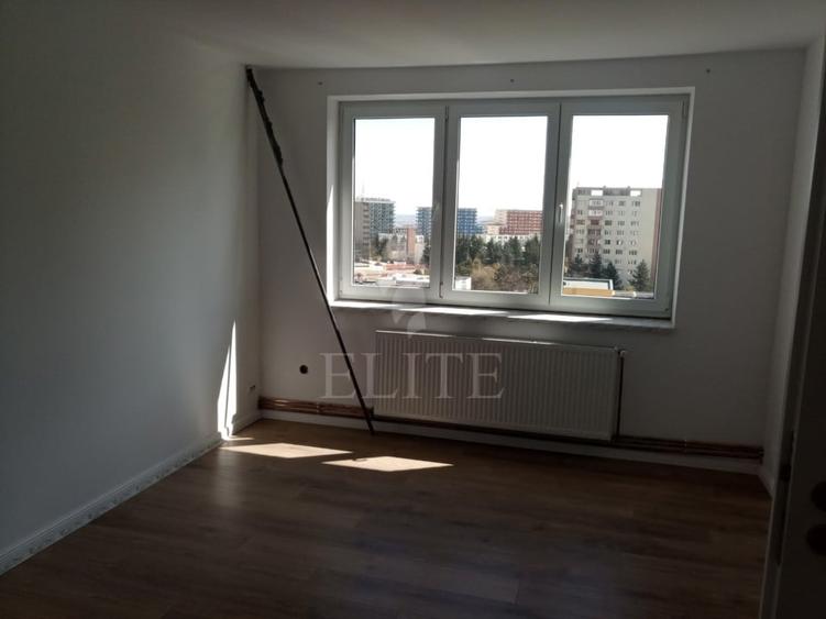 Apartament 2 camere în zona STRAZII BORESEC - 7