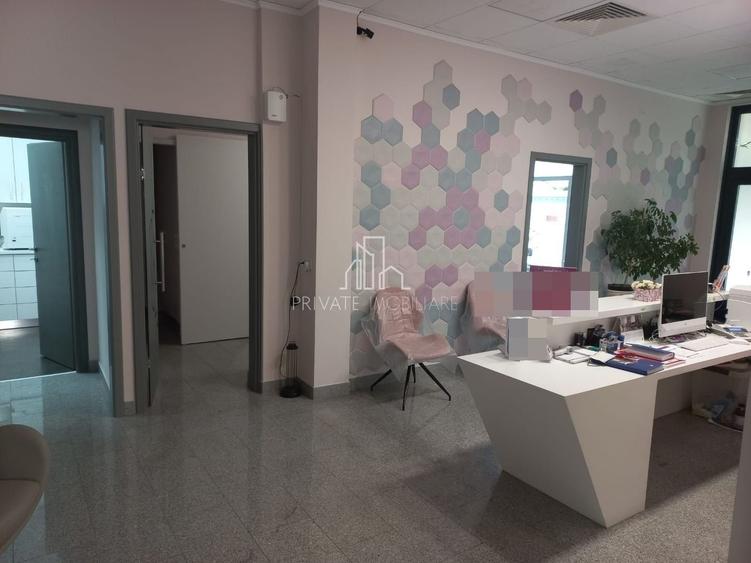 Spatiu Coemrcial/Cabinet Stomatologic de Vanzare, Zona 7 Noiembrie - 12