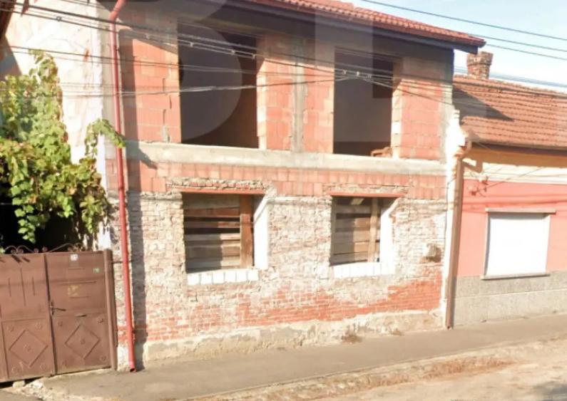 Casa la ro?u ideala pentru locuin?a multifamiliala - 1