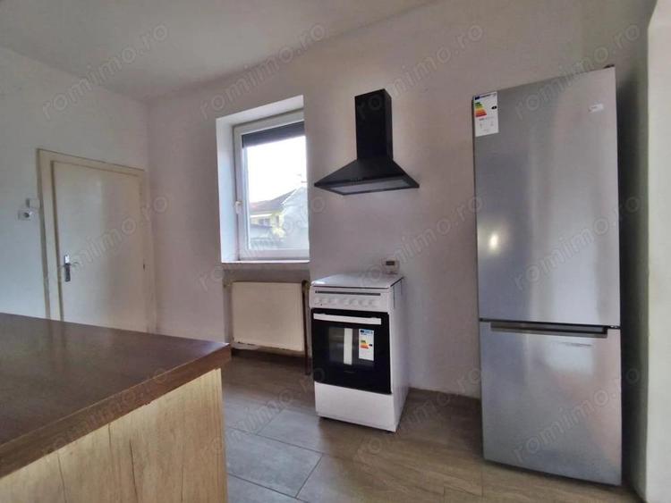 Chirie casa P+1 ultracentral Oradea pentru locuit sau spatiu birou - 11