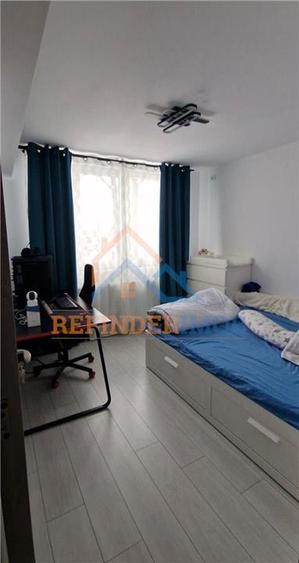 Apartament de vanzare cu 3 camere, zona Titan - 3