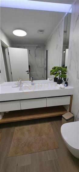 Apartament cu 2 camere semidecomandat, mobilat în Aviației