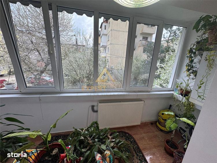 Apartament 3 camere decomandat - 2