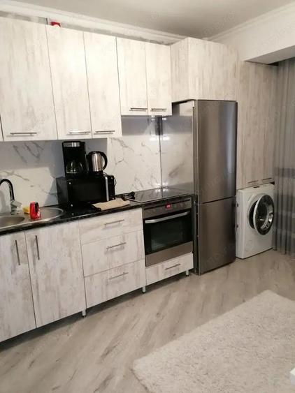 Apartament cu o camera de vanzare in zona Modern - 1