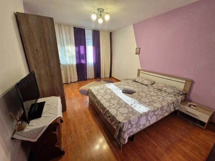 Apartament 3 camere, decomandat - 3