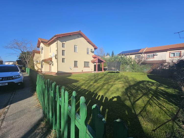 Vila individuala curte proprie garaj sutuata in complexul rezidential The Class - 1