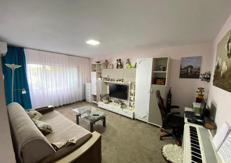 Apartament 2 camere, zona Ultracentral( Piata Catedralei ) Apartament 2 camere, zona Ultracentral( Piata Catedralei )