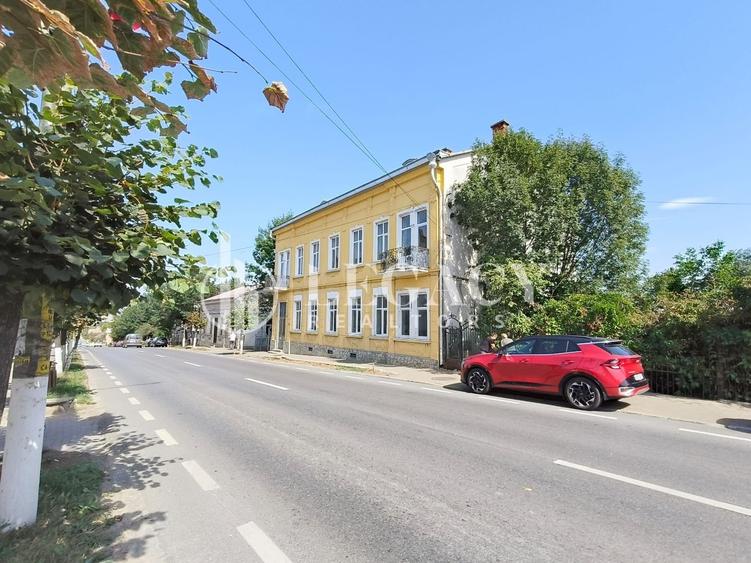 VÂNZARE/SCHIMB CU TEREN  - Clădire interbelică, centru oraș Siret - 15