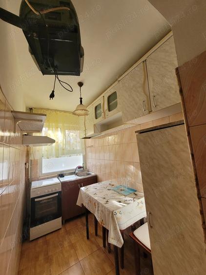 Apartament 3 camere de inchiriat,vizavi de gradini?a nr.2 Ostroveni - 8