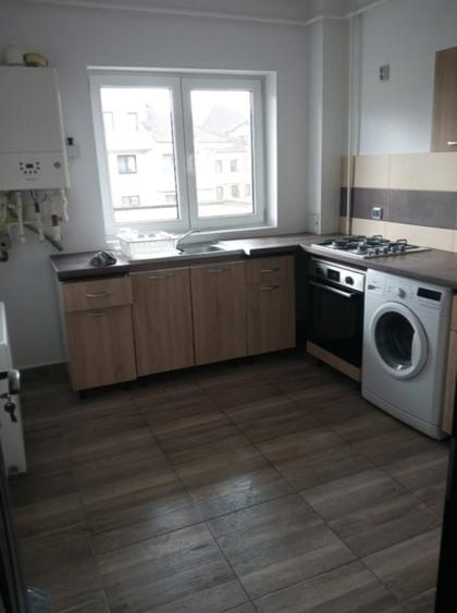 Vanzare apartament 2 camere -Tractorul | Parcare | Luminos - 2