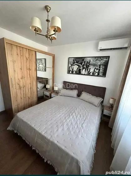 Ofer cazare pentru o fata - ieftin