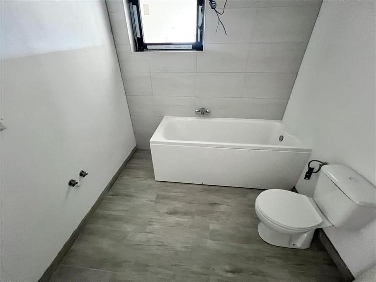 Casa individuala Cristian incalzire in pardoseala si garaj - 21