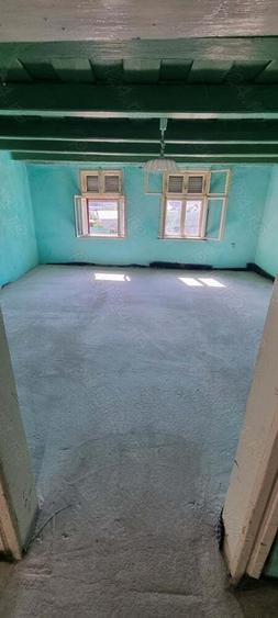 Casa singur pe curte cu toate utilitatila! - 5