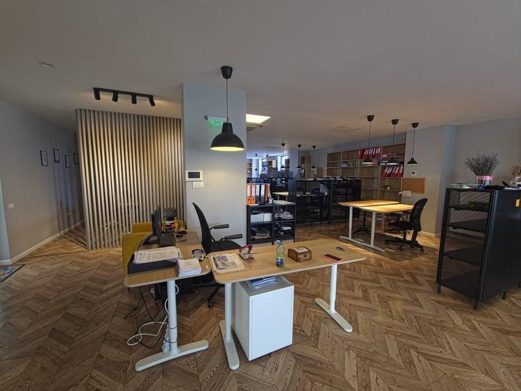 Bd. Mamaia - Delfinariu, spatiu BIROURI PREMIUM, MOBILAT - 3