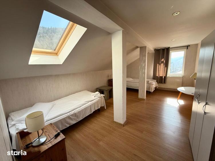 Apartament 4 camere Sinaia, bloc nou - 3