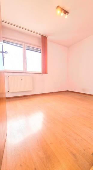 Lujerului Plazza Mall, 3 camere, 220 Euro - 3