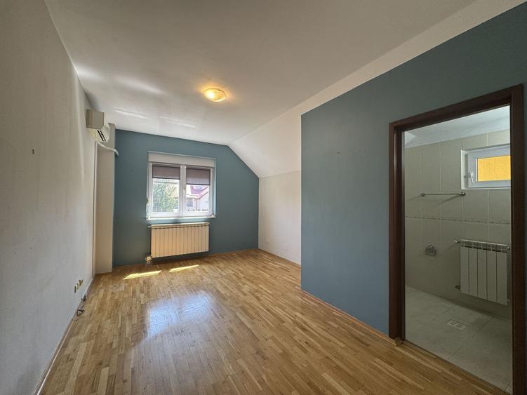 Vila clasica, spatioasa,  piscina, mobilata, langa Britsh School - 17