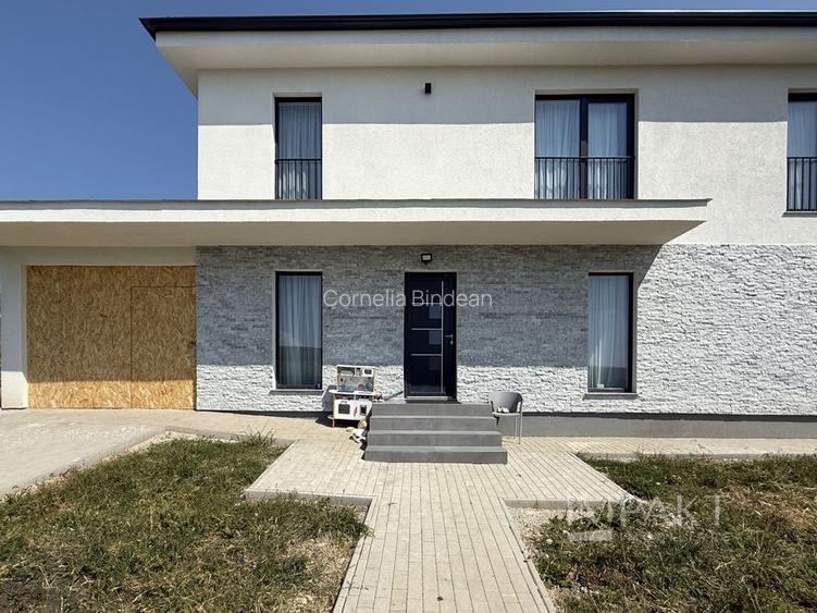 Casa indivuala intr-o zona linistita, în Chinteni!