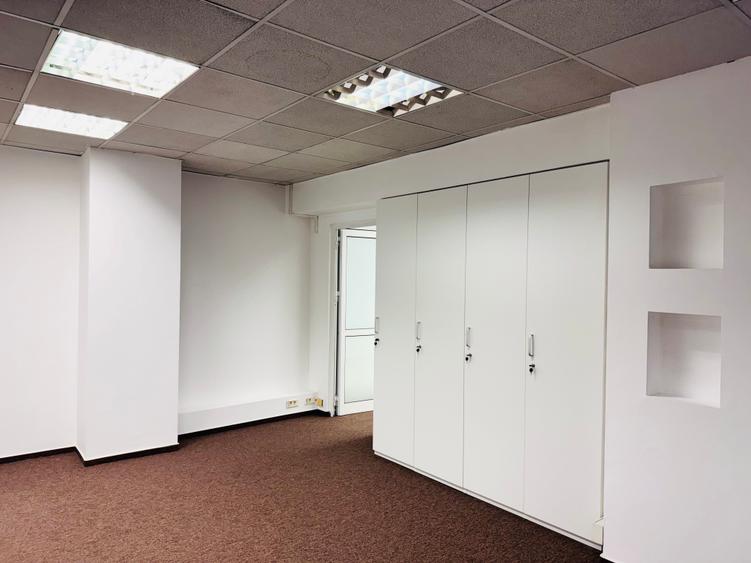 Aviatorilor / Spațiu de 200 mp in Clădire Premium / 200 Mp / 5 Birouri / Metrou - 14