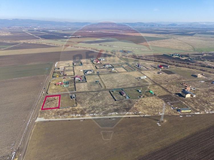 Teren intravilan de vanzare Hălchiu - 3