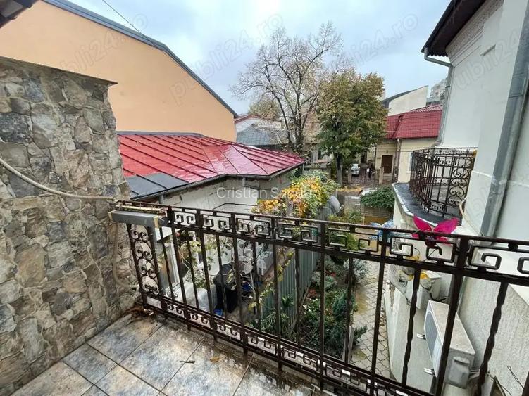 De vanzare apartament pe doua nivele in vila zona Mall Vitan De vanzare apartament pe doua nivele in vila zona Mall Vitan