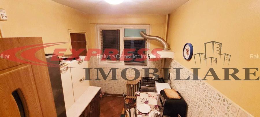 Apartament cu 3 camere decomandat în Dristor Apartament cu 3 camere decomandat în Dristor