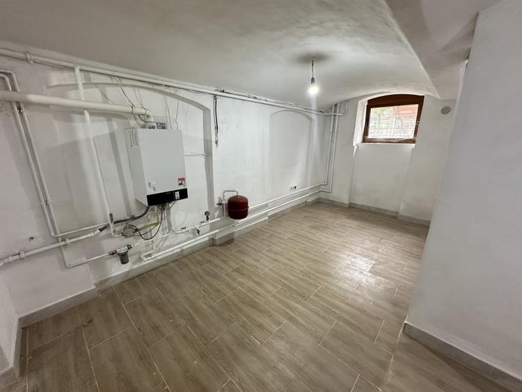 Renovat recent - Usor de gasit - Balcescu - 4