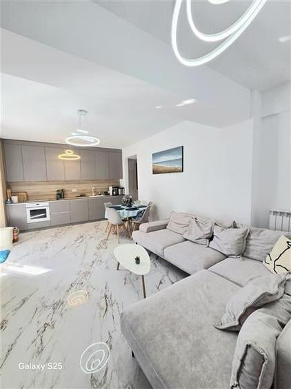 Apartment 2 Camere cu Terasa Spectaculoasa si Vedere Frontala la Mare - 2