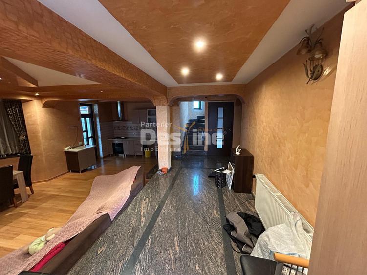 Casa cu piscina Fermelor 840mp teren  285.000€ - 8