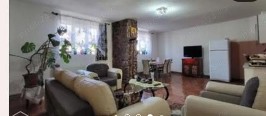 Vand casa ultracentral - 1