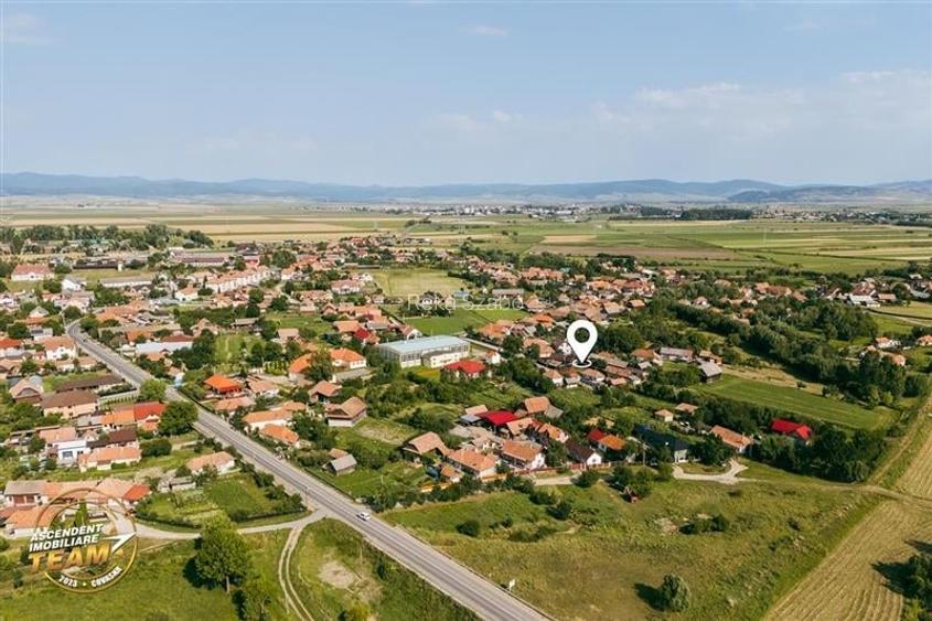 FILM!  2.000 mp teren intravilan, cu utilitati, apreciabil areal, Covasna