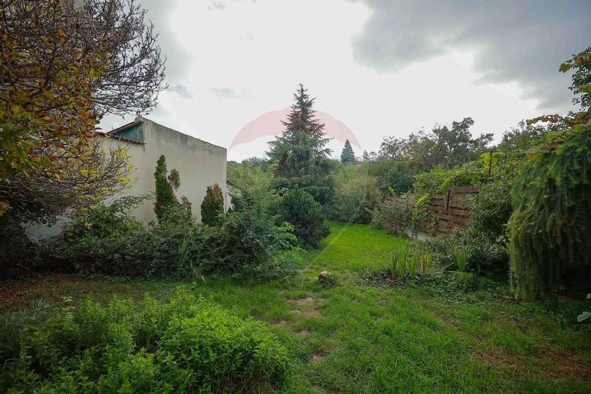 Casa / Vila cu 4 camere de vanzare Ultracentral Str. Louis Pasteur - 3