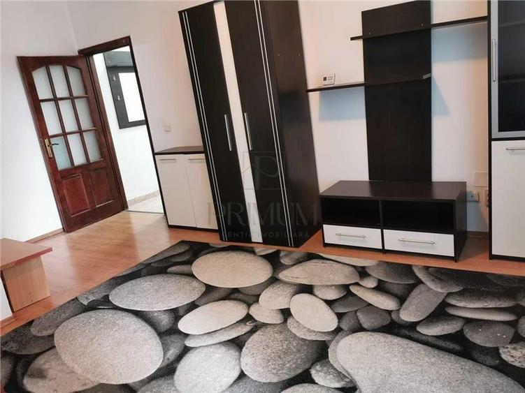 Apartament 1 camera-Decomandat-Central-Medicina-Centrala proprie - 2