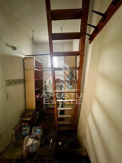 Casa cu 2 camere, 690mp in Battonya - 8