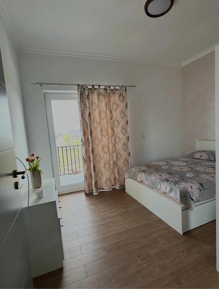 Inchiriez apartament 2 camere - 4