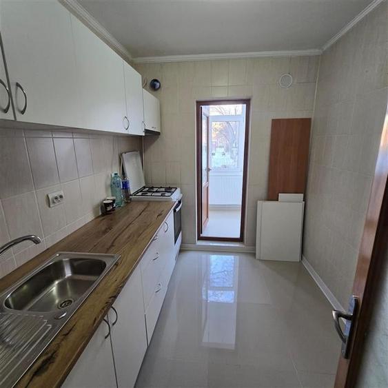 Apartament 2 camere Decomandat. - 3