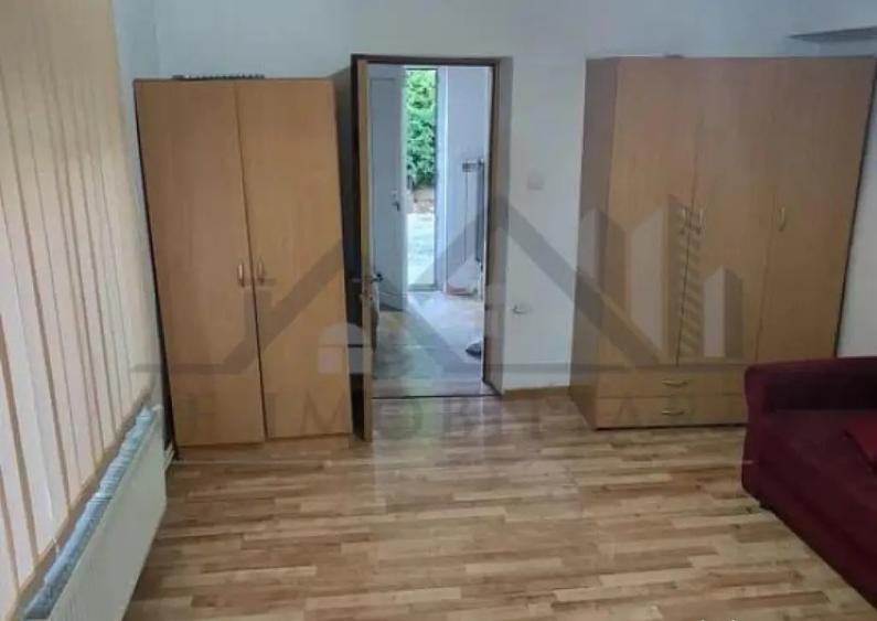 Tatarasi la 300m de statia Dispecer corp de CASA SC 54mp TE - 1