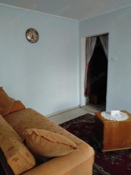 Inchiriez apartament 2camere - 5