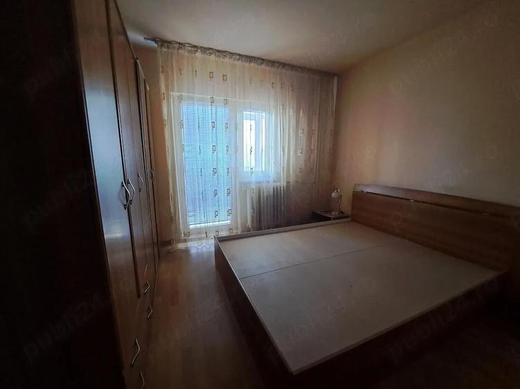 PROPRIETAR, Sarari, Apartament 2 camere, decomandat, et.3 4, - 6