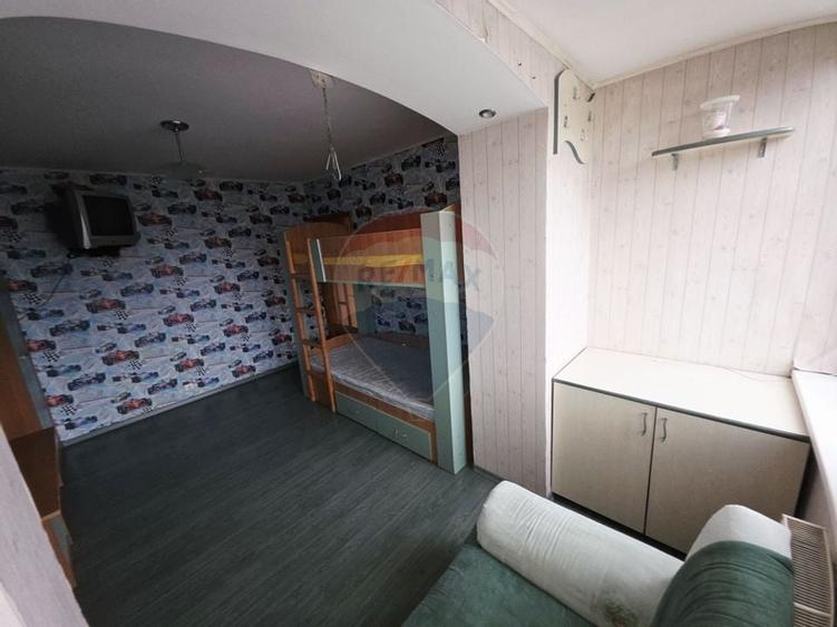 Apartament cu 4 camere de vânzare în zona Calea Romanului - 29