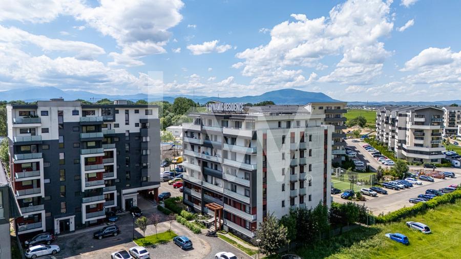 OPORTUNITATE | TRACTORUL | 3 CAMERE | 2 BĂI | 2 BALCOANE | 2 PARCĂRI | BOXĂ - 20