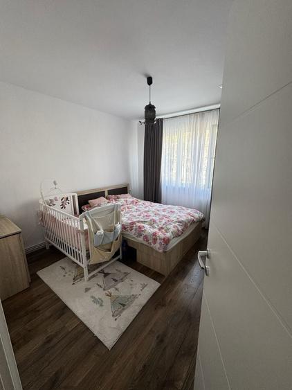 Inchiriez apartament - 4