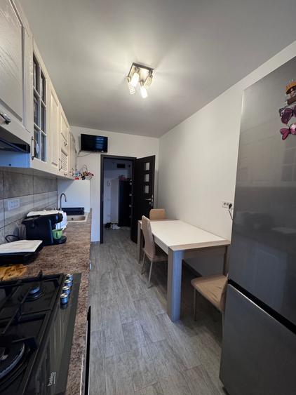 Apartament MOBILAT si UTILAT ,Metrou Dimitrie Leonida 10min - 9